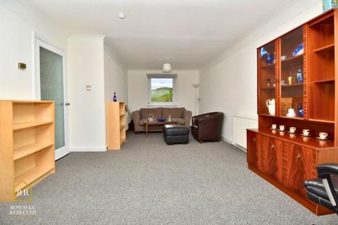 3 bedroom flat to rent, Brisbane Street, Largs, Largs, KA30