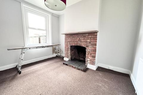 4 bedroom terraced house for sale, Wigton Road, Carlisle CA2