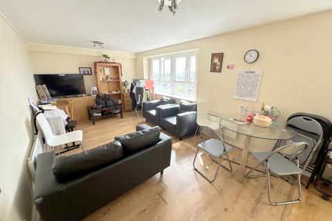 2 bedroom apartment for sale, City View, Highclere Avenue, Salford M7