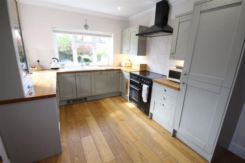 4 bedroom detached house for sale, Glebe House, Church Lane, Long Clawson