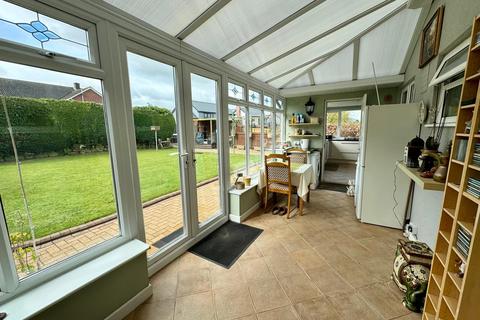 5 bedroom bungalow for sale, Cloverdale Drive, Preston On Wye, Hereford, HR2