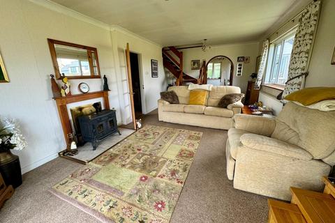 4 Cloverdale Drive, Preston On Wye, Hereford, HR2 9JU