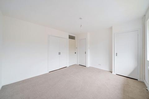 2 bedroom flat for sale, Firmstone Road, Winchester, SO23