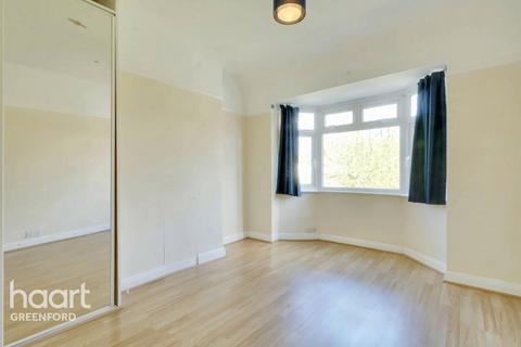 21 Wadham Gardens, Greenford, UB6 0BP