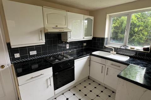 3 bedroom link detached house to rent, Coltsfoot Green Luton, Bedfordshire