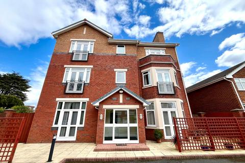 2 bedroom apartment for sale, Park Road, Southport, PR9 9JB