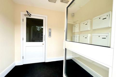 2 bedroom apartment for sale, Park Road, Southport, PR9 9JB