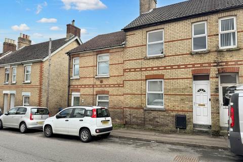 2 bedroom house for sale, Woking Road, Poole BH14