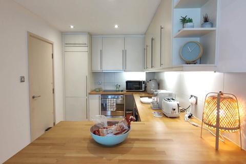 1 bedroom flat to rent, Chepstow Place, London W2