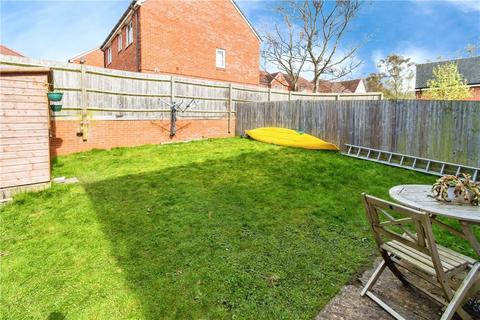 3 bedroom semi-detached house for sale, Baddesley Close, North Baddesley, Southampton, Hampshire