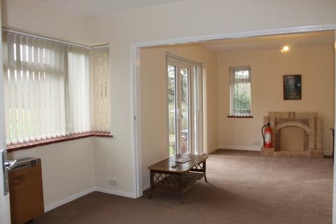 1 bedroom bungalow to rent, Dukes Valley, Gerrards Cross, Bucks