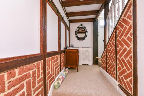 3 bedroom end of terrace house for sale, Hambledon, Hampshire, PO7