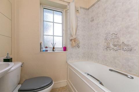 26 Cranmore Road, Bromley, BR1 5EU