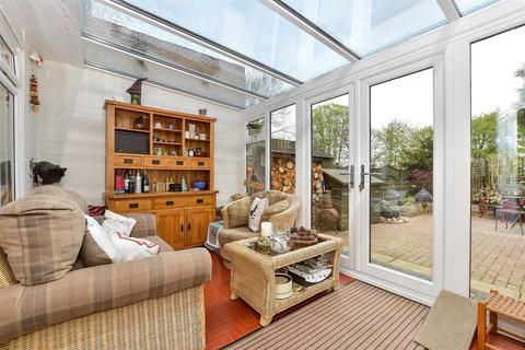 2 bedroom terraced house for sale, Arran Close, Wallington, Surrey