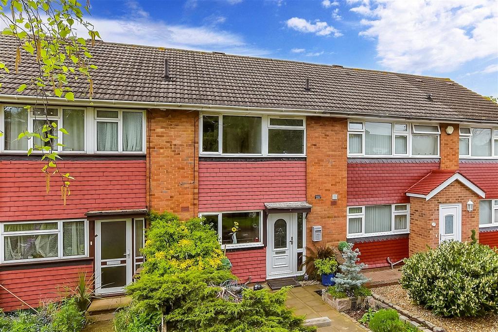 Arran Close, Wallington, Surrey 2 bed terraced house for sale £400,000