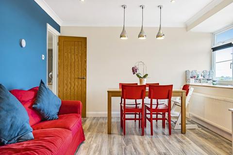 2 bedroom apartment for sale, Saville Court, Station Road, Billingshurst, West Sussex