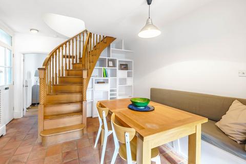 16 Catharine Street, Cambridge, CB1 3AW