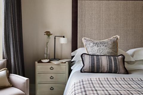 3 bedroom flat for sale, Magna Carta Park, Cooper's Hill, Englefield Green, Egham, Surrey, TW20