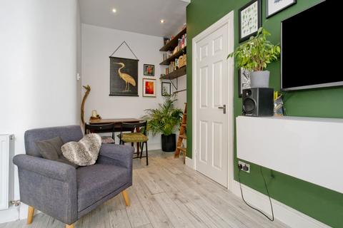 1 bedroom flat for sale, 81/8 Restalrig Road South, Edinburgh, EH7 6JD