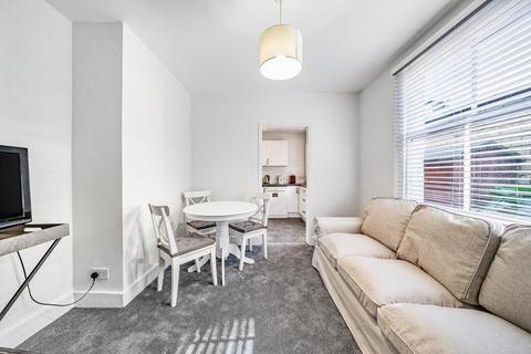 2 bedroom flat for sale, Felsham Road, Putney
