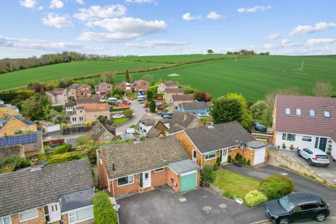 3 bedroom detached house for sale, High View Close, Marlow SL7