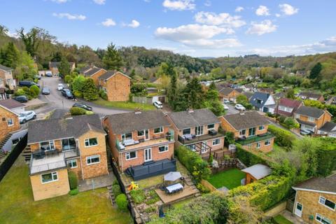 3 bedroom detached house for sale, High View Close, Marlow SL7