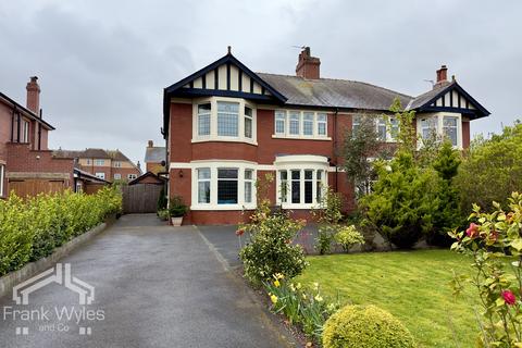 4 bedroom semi-detached house for sale, Clifton Drive, Ansdell