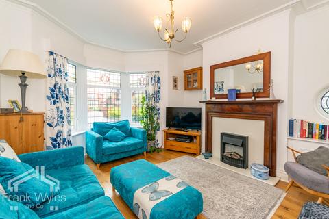 4 bedroom semi-detached house for sale, Clifton Drive, Ansdell