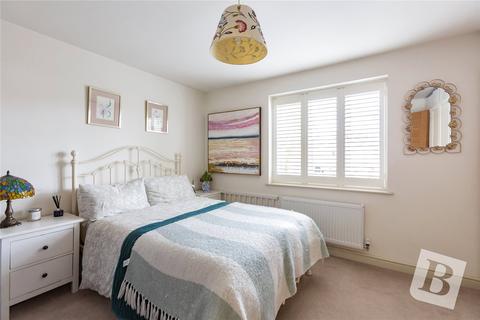 4 Constable Mews, Upminster, RM14 3BH