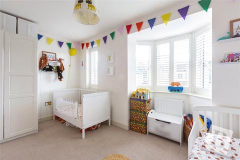 4 Constable Mews, Upminster, RM14 3BH