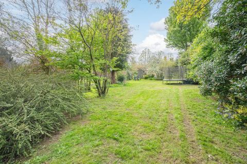 25 Vale Road, Bromley, BR1 2AL
