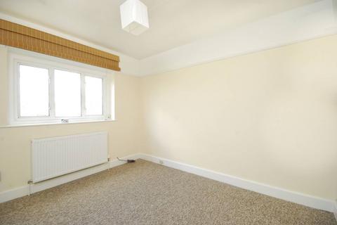 2 bedroom flat for sale, Links Road, West Acton, London, W3
