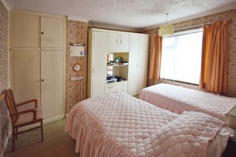 3 bedroom semi-detached house for sale, Hoylake Drive, Skegness PE25