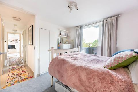 2 bedroom flat for sale, Bevington Road, North Kensington, London, W10