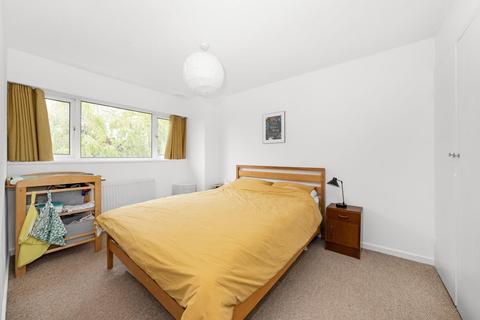 4 bedroom townhouse for sale, Walkerscroft Mead, Dulwich, London, SE21