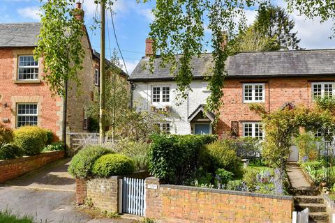 2 bedroom terraced house for sale, Main Street, Abthorpe, NN12