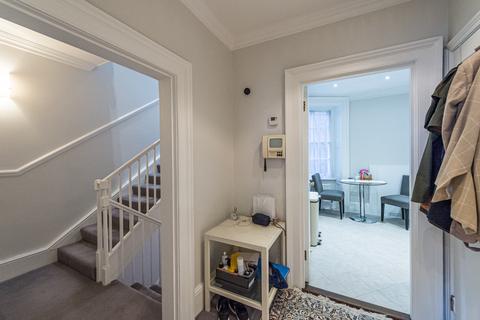 2 bedroom flat to rent, Manchester Street, London W1U