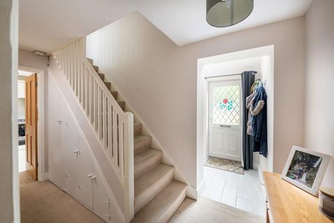 50 Atherfield Road, Reigate, RH2 7PS