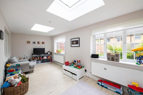 50 Atherfield Road, Reigate, RH2 7PS