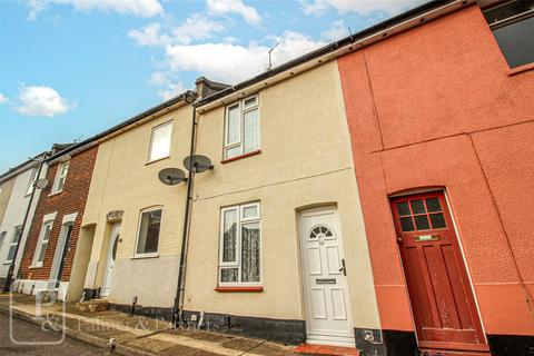 2 bedroom terraced house to rent, St. Leonards Road, Colchester, Essex, CO1