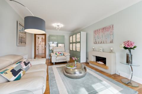 Flat 5, 1 Braid Avenue, Cardross, Dumbarton, G82 5QF