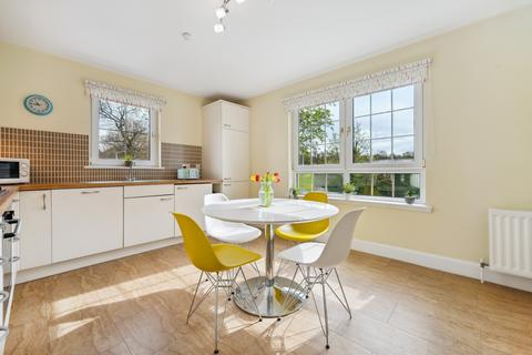 Flat 5, 1 Braid Avenue, Cardross, Dumbarton, G82 5QF