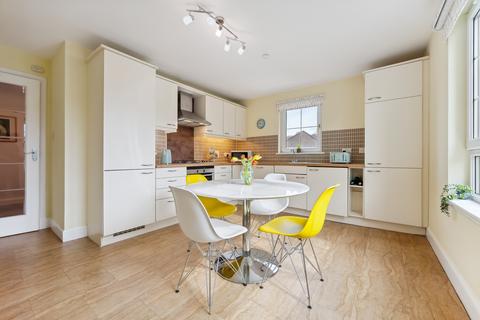 Flat 5, 1 Braid Avenue, Cardross, Dumbarton, G82 5QF