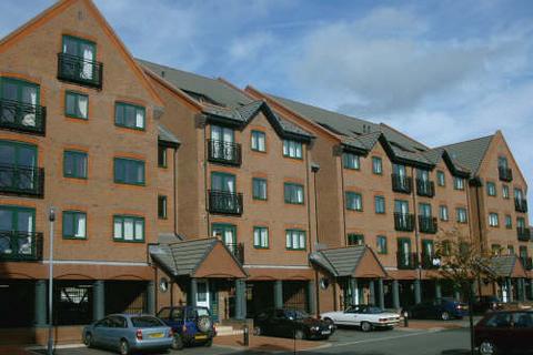 2 bedroom apartment to rent, South Ferry Quay, Liverpool L3