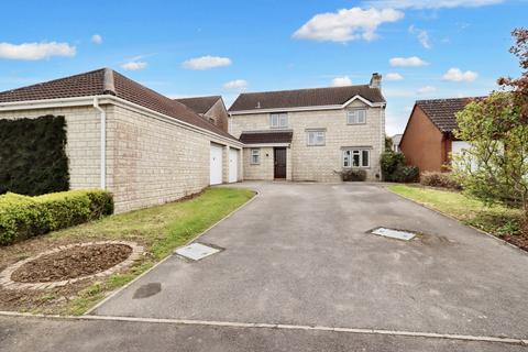 4 bedroom detached house for sale, Fox Road, Street