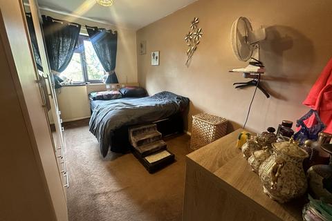 1 bedroom flat for sale, Wild Marsh Court, Enfield EN3