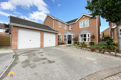 4 bedroom detached house for sale, The Hedgerows, Doncaster DN8