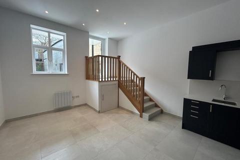 1 bedroom apartment to rent, 174 High Street, Guildford GU1