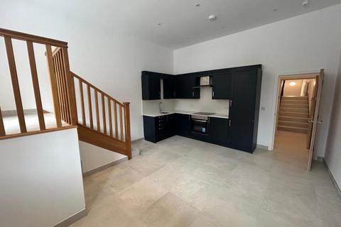 1 bedroom apartment to rent, 174 High Street, Guildford GU1