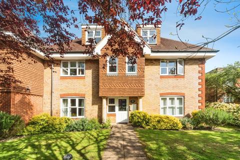 2 bedroom apartment for sale, Church Road, Leatherhead KT23